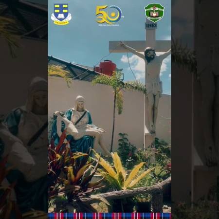 Berdoa Rosario di Bulan Maria