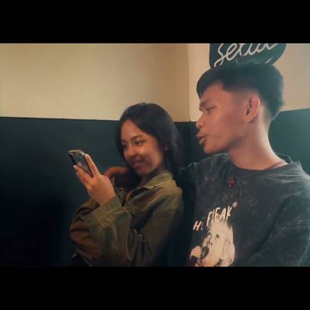 Kokurikuler 11 J - All In, All Gone