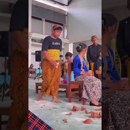 Pentas Seni Kokurikuler Kelas X-F SMA Santa Maria Pekanbaru TP 2025/2026 dengan Tema 